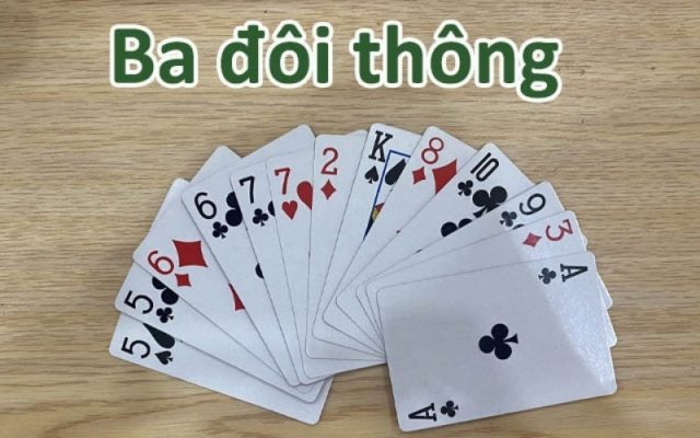 Phân tích chiến thuật nuôi 3 đôi thông chờ thời cơ trong bài lá
