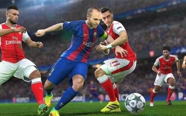 Kỹ thuật che bóng và tì đè hiệu quả trước áp lực của hậu vệ