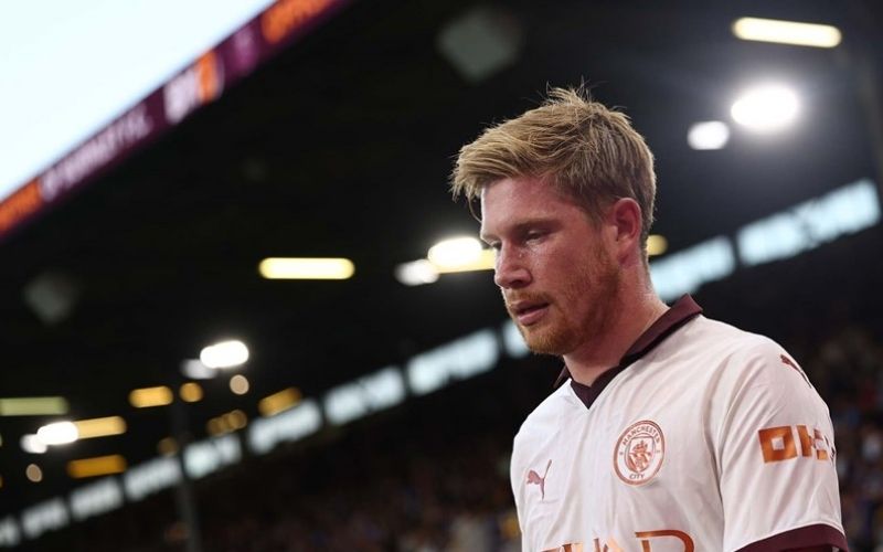 Nghệ thuật kiến tạo xé toang hàng thủ của De Bruyne