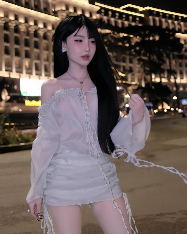 Video hot Bùi Thu Trà