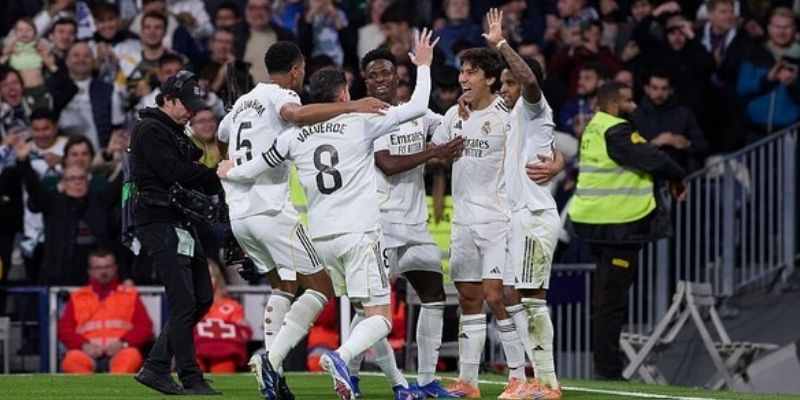 Real Madrid – Đội Bóng Hoàng Gia Và Biểu Tượng Vĩ Đại 
