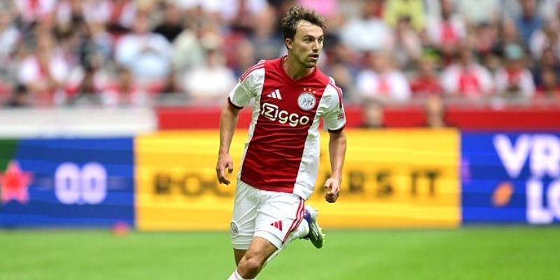 Ajax Amsterdam trên đấu trường châu Âu hiện đại
