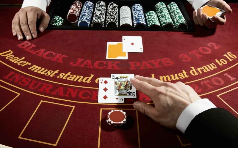 Tại sao Blackjack lại là môn bài được các quý ông lịch lãm ưa chuộng nhất