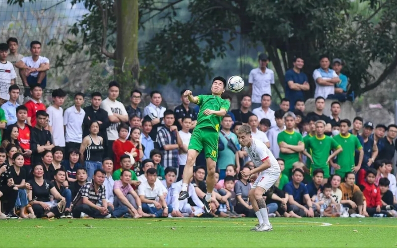 Tốc độ phát triển nhanh nhất khu vực của bóng đá phủi tại Việt Nam.