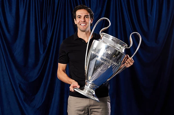 Dù thời gian trôi qua nụ cười của anh vẫn luôn là biểu tượng gắn liền với những vinh quang chói lọi của bóng đá châu Âu