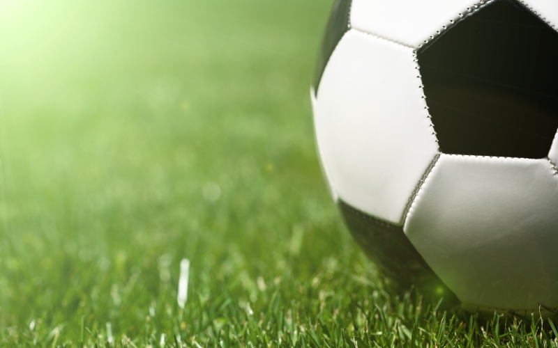 Phân tích phong độ thủ môn trước trận derby bóng đá nảy lửa