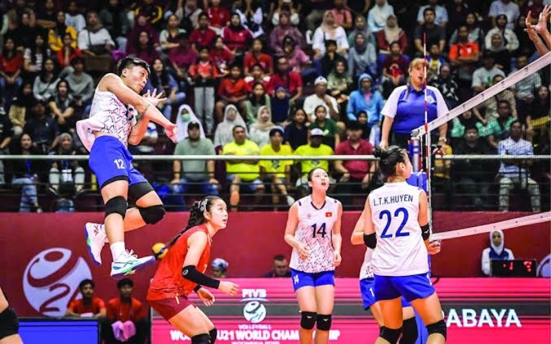 Vai trò chiến thuật của vạch 3 mét trong tấn công hàng sau