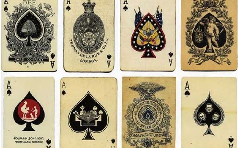 Biểu tượng của quyền lực, uy quyền và định mệnh