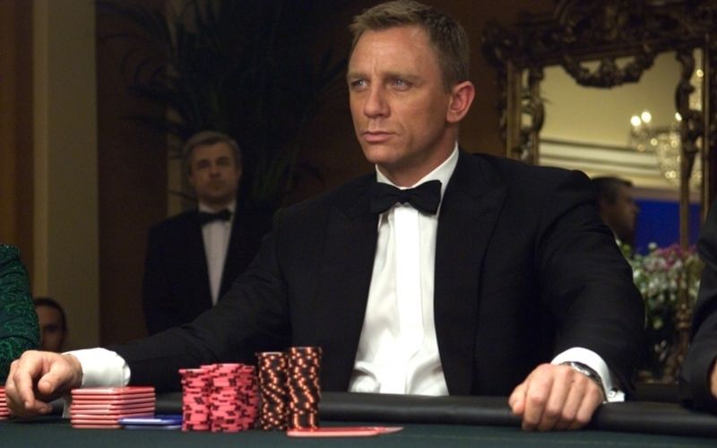 Hình Tượng Quý Tộc Của James Bond Gắn Liền Với Baccarat