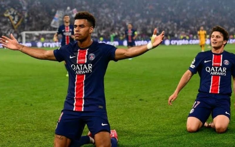 Phân tích chi tiết phong độ của Paris Saint-Germain (PSG) và các ngôi sao lớn