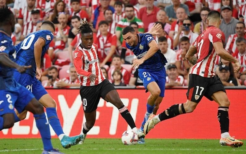 Second Ball Cuộc chiến giành bóng bật ra không được chú ý